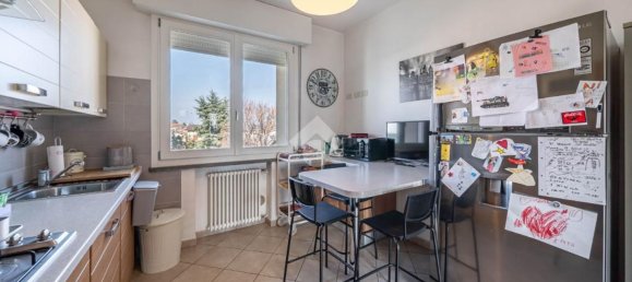 3 rooms Apartment in Bagnolo in Piano, Italy No. 161547 14