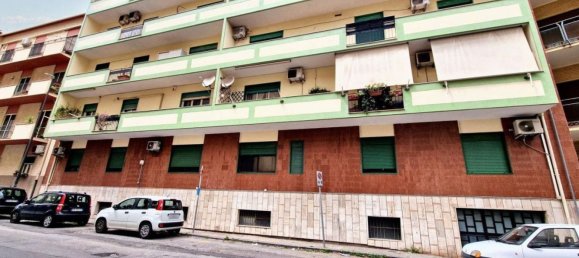 Gewerbliche Immobilie in Reggio Calabria, Italy 140m², Nr. 371964 10