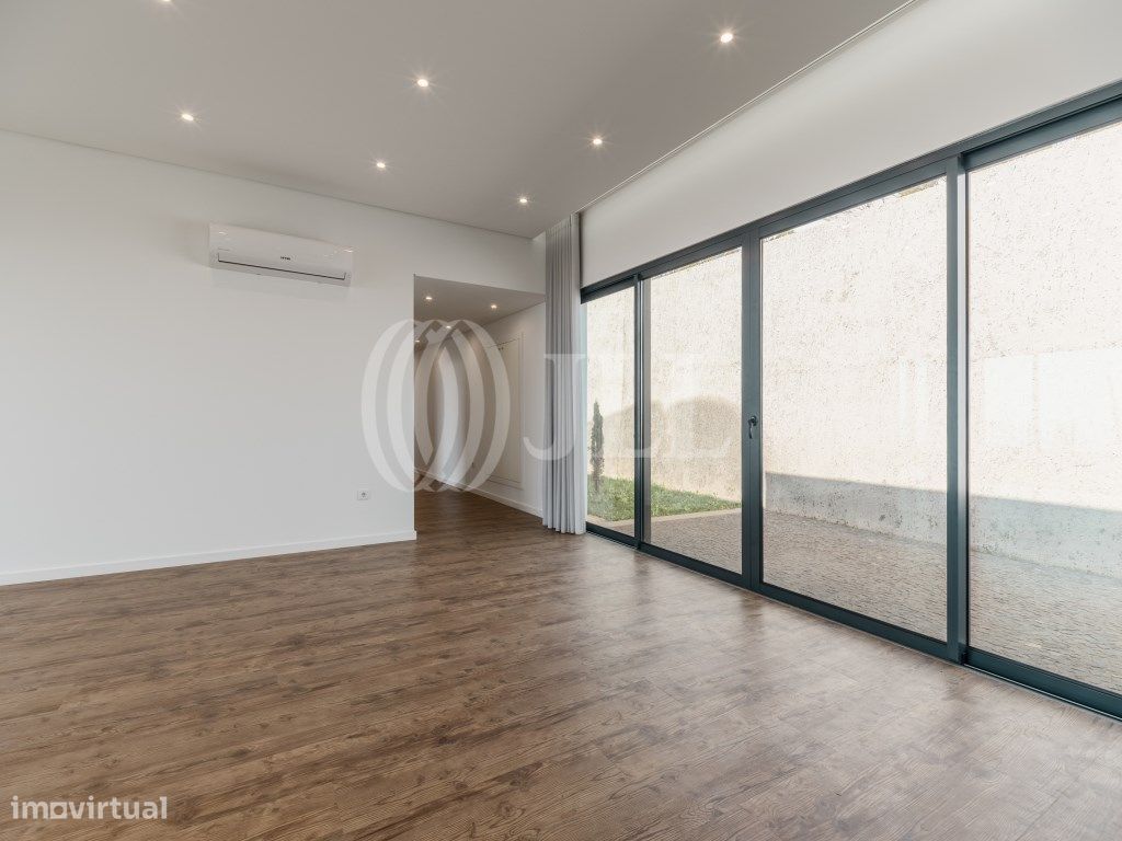 Casa de 3 dormitorios en Machico, Portugal No. 137461