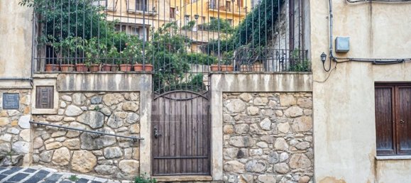 10-salle Villa à Enna, Italy No. 46614 40