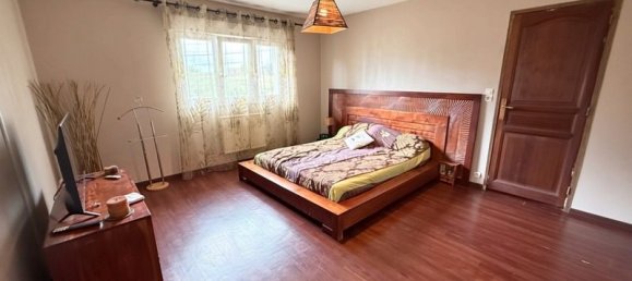 5 Schlafzimmer Haus in Dammartin-en-Goele, France, Nr. 323393 10