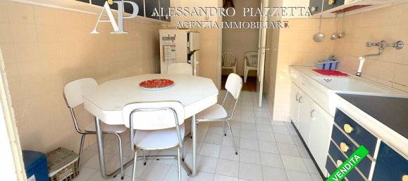 3 Schlafzimmer Wohnung in Lavagna, Italy, Nr. 341919 16