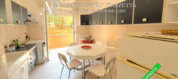 3 Schlafzimmer Wohnung in Lavagna, Italy, Nr. 341919 17