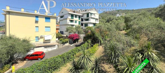 3 Schlafzimmer Wohnung in Lavagna, Italy, Nr. 341919 13