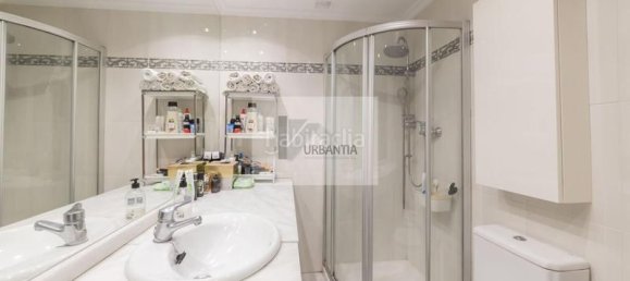 3 Schlafzimmer Wohnung in Chartered Community of Navarre, Spain, Nr. 169728 9