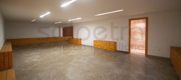 11 bedrooms House in Oliveira de Azemeis, Portugal No. 72027 24