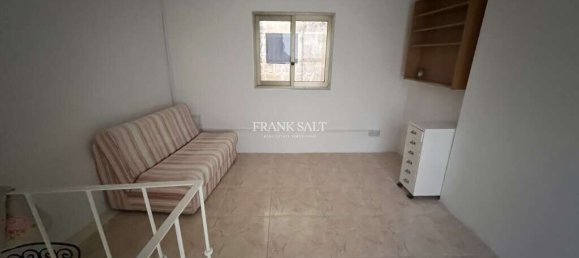 2 bedrooms House in Zurrieq, Malta No. 8206 12