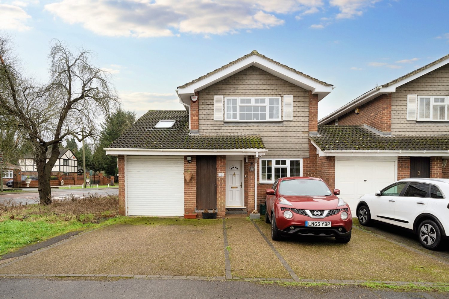 House in Egham, United Kingdom No. 2352