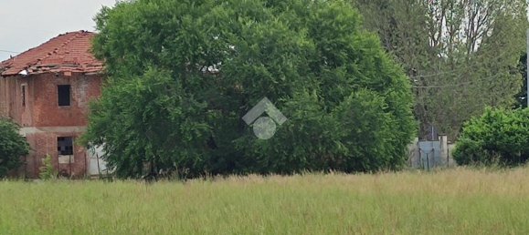 Studio in Mappano, Italy No. 143851 7