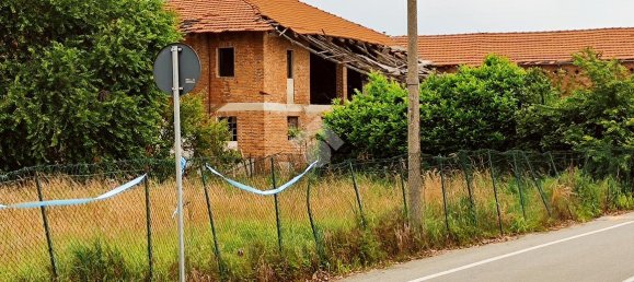 Studio in Mappano, Italy No. 143851 3