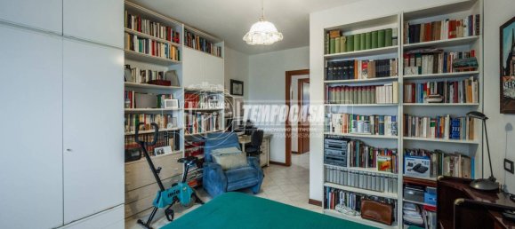2 bedrooms Apartment in San Pietro in Casale, Italy No. 330573 22