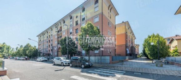 2 bedrooms Apartment in San Pietro in Casale, Italy No. 330573 2