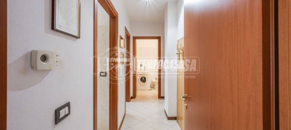 2 bedrooms Apartment in San Pietro in Casale, Italy No. 330573 7