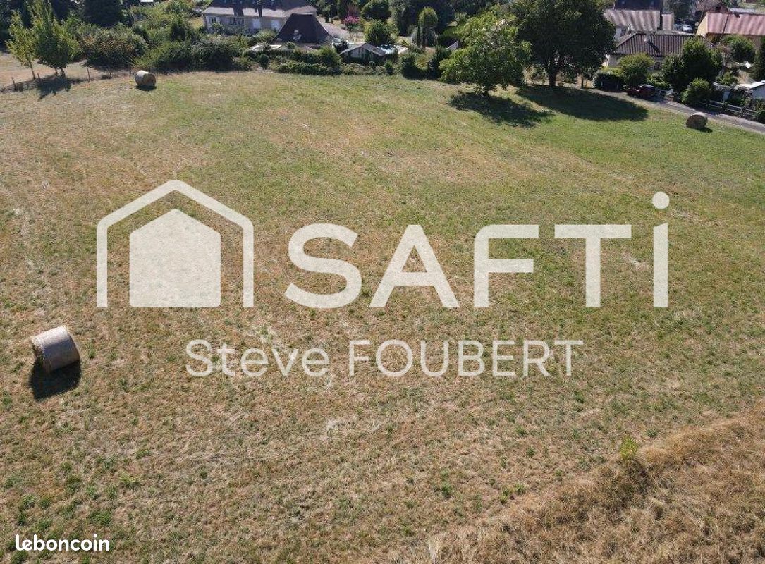 1020m² Land in Rouffignac-Saint-Cernin-de-Reilhac, France No. 99270