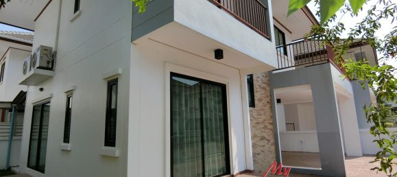 Café/restaurante de 3 dormitorios en Pattaya, Thailand No. 3026 3