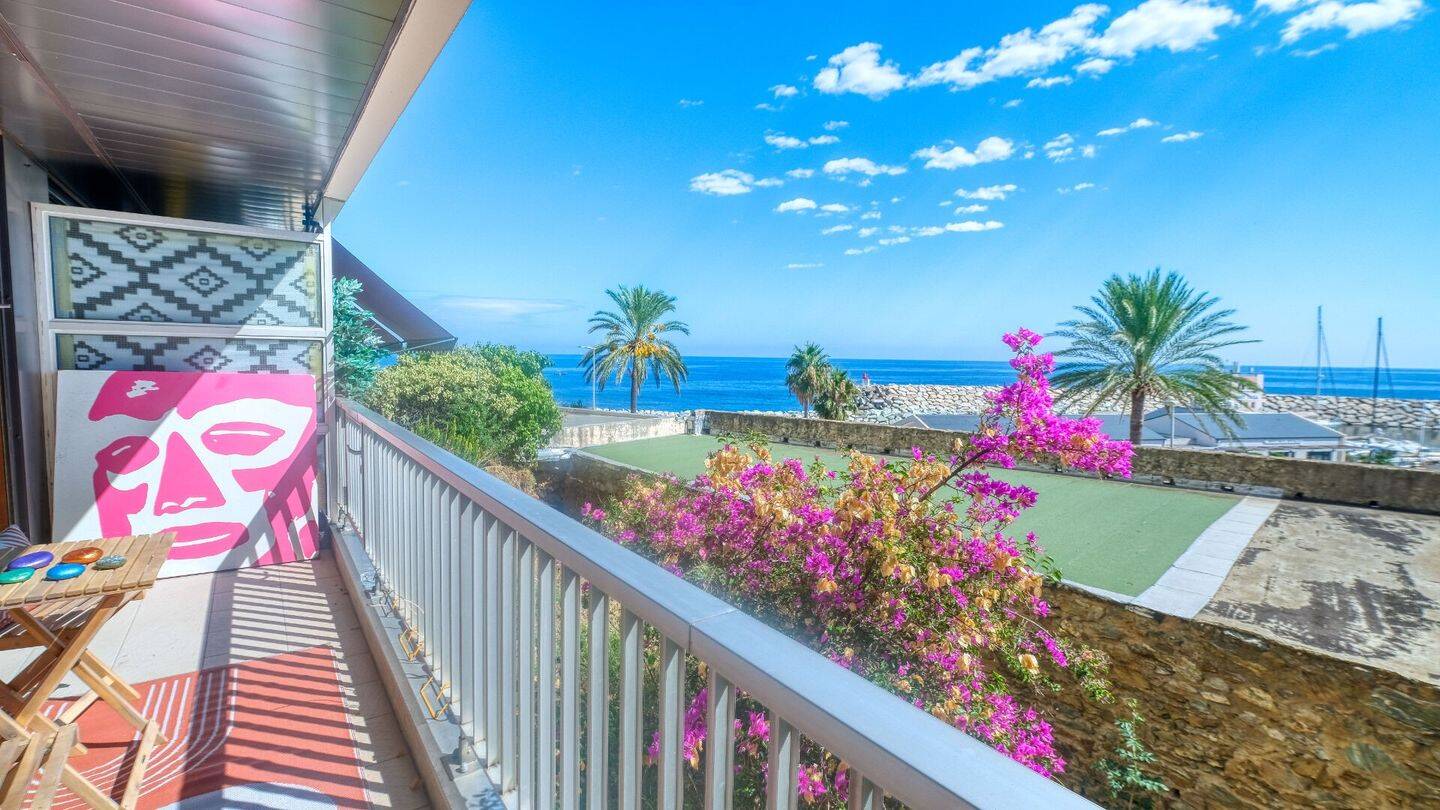 4 bedrooms Apartment in Ville-di-Pietrabugno, France No. 246301