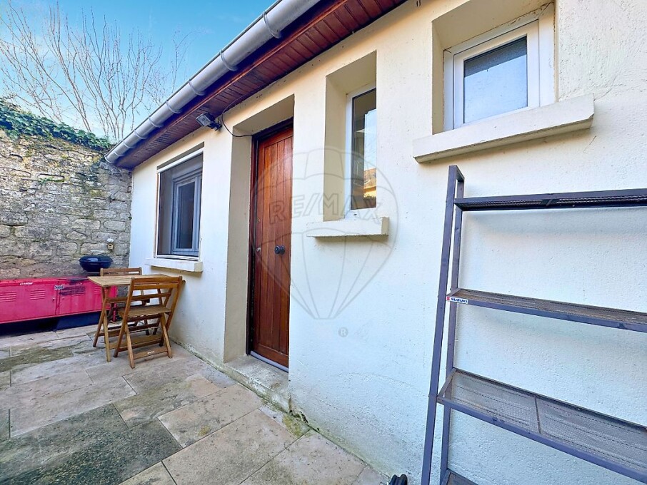 Estudio en Boran-sur-Oise, France No. 326430