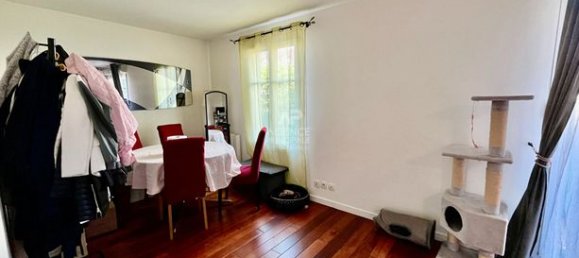 3 bedrooms Apartment in Vaureal, France No. 305521 4