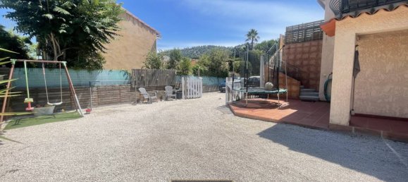 Villa de 3 dormitorios en La Penne-sur-Huveaune, France No. 278694 13