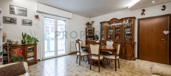 3 bedrooms Apartment in Carpi, Italy No. 292136 9