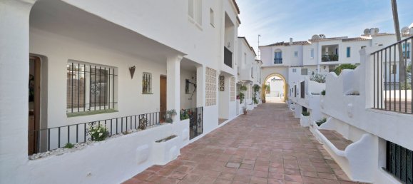 3 bedrooms Duplex in Benahavis, Spain No. 154724 16