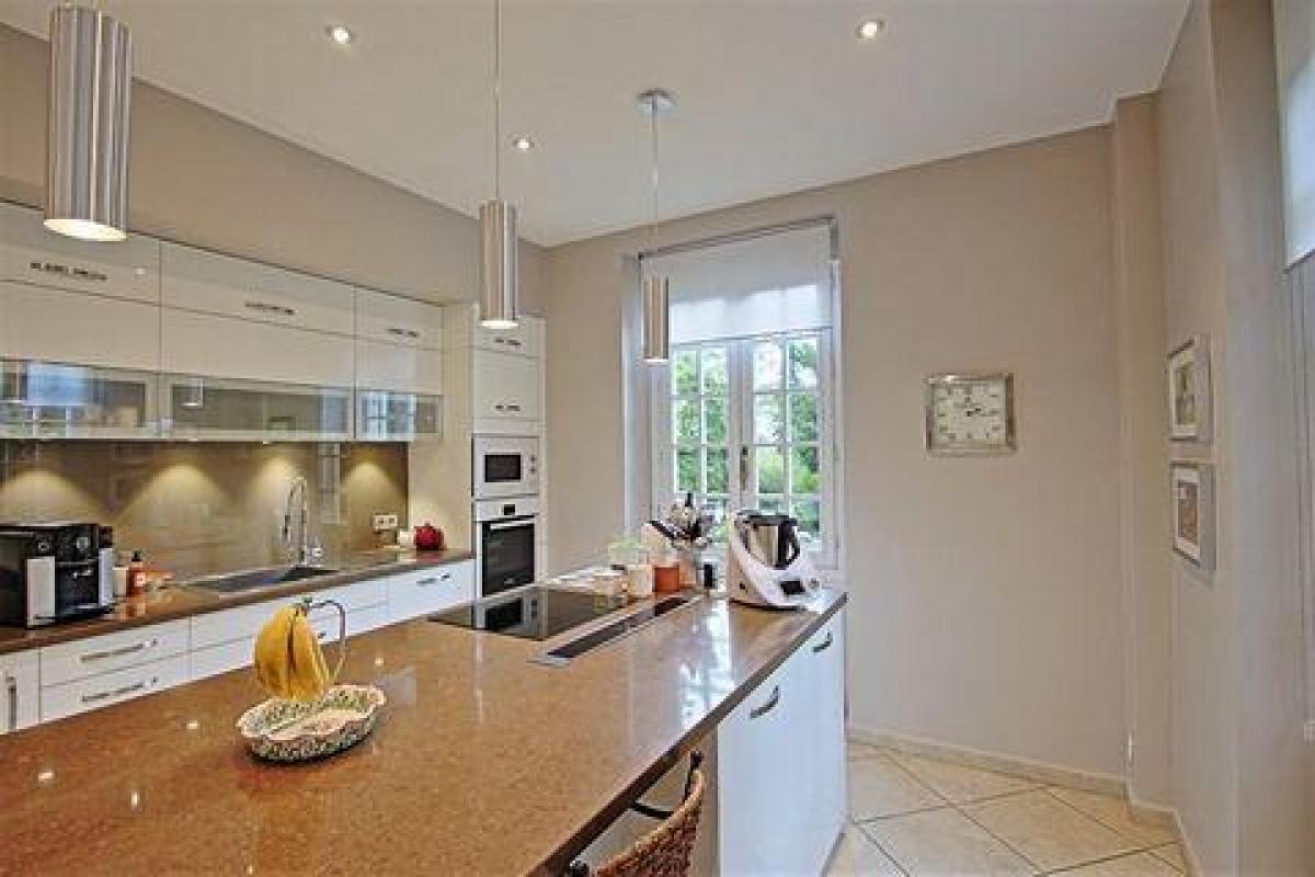 Дом с 6 спальнями в Ойонна, Франция № 32341