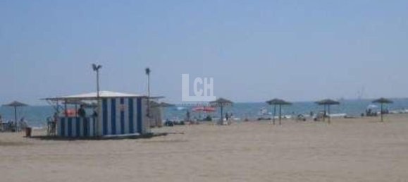 عقار تجاري في Valencia, Spain 200متر مربع رقم 97080 4