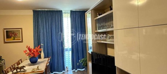 3 bedrooms Apartment in Rho, Italy No. 357878 6