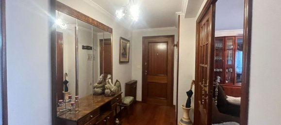 4 bedrooms Apartment in A Caniza, Spain No. 136740 21