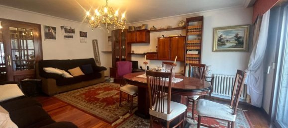 4 bedrooms Apartment in A Caniza, Spain No. 136740 6