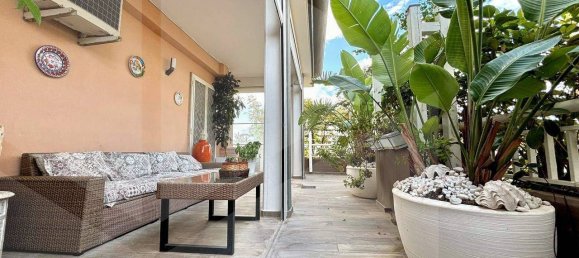 4 rooms Apartment in Bari, Italy No. 34414 11