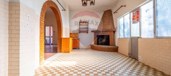 10غرفة شقة في Capoterra, Italy رقم 29140 25