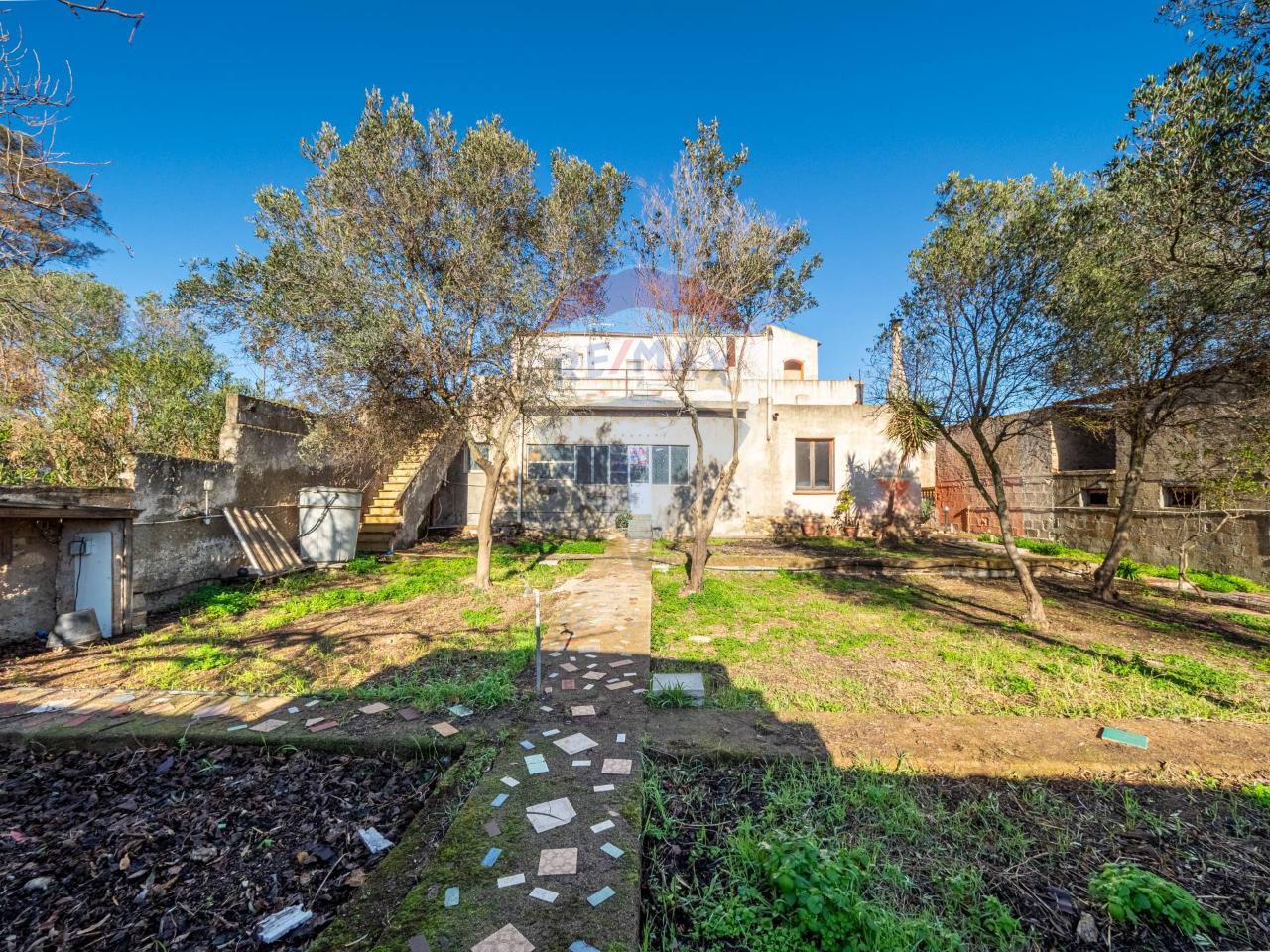 10غرفة شقة في Capoterra, Italy رقم 29140