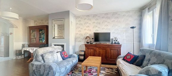 7 Schlafzimmer Haus in Saint-Cyr-l'Ecole, France, Nr. 162981 3