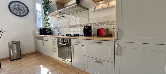 1 bedroom Apartment in Reims, France No. 250892 2