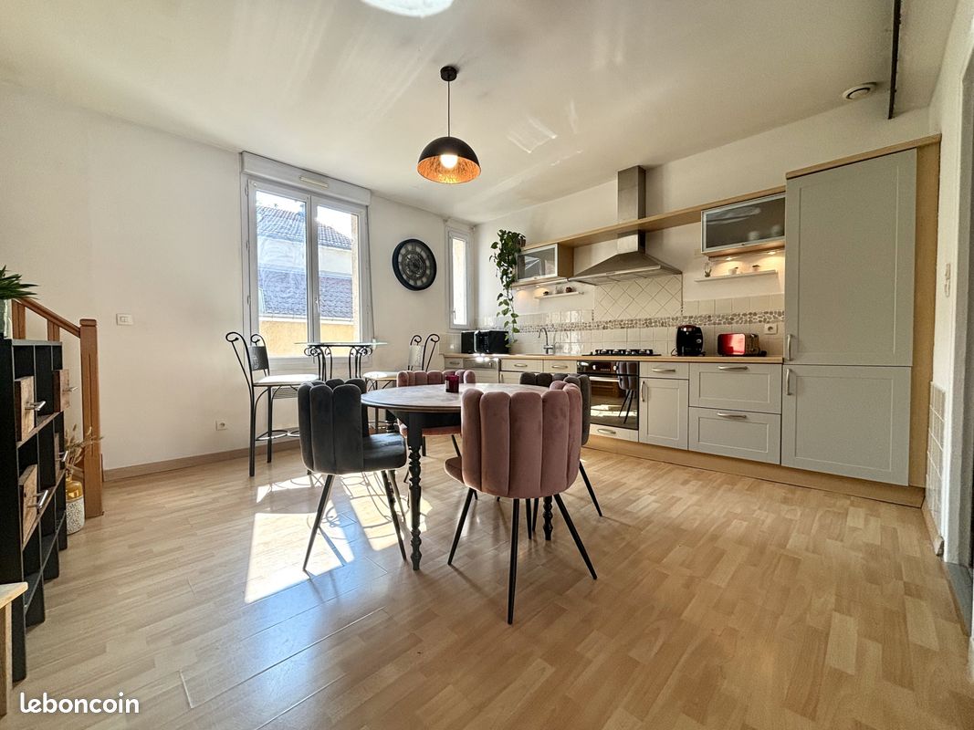 1 bedroom Apartment in Reims, France No. 250892