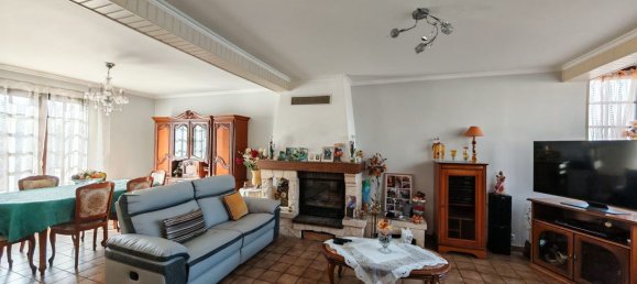 Casa de 3 dormitorios en Flins-sur-Seine, France No. 329581 7