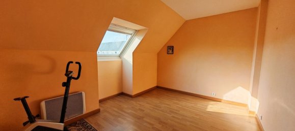 Casa de 3 dormitorios en Flins-sur-Seine, France No. 329581 8