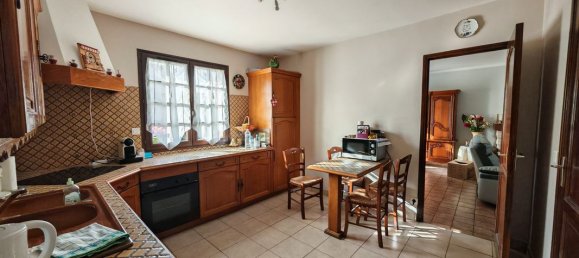 Casa de 3 dormitorios en Flins-sur-Seine, France No. 329581 4