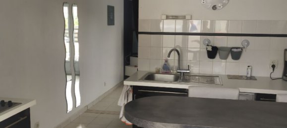 2 bedrooms House in Le Chateau-d'Oleron, France No. 308522 2