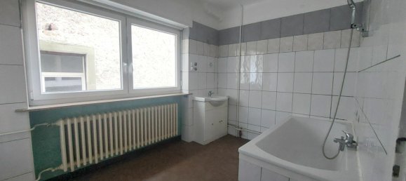 Gebäude in Creutzwald, France 610m², Nr. 70334 9