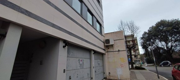 15m² Garage in Pescara, Italy No. 85777 10