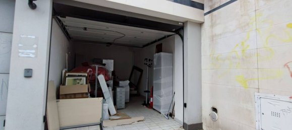 15m² Garage in Pescara, Italy No. 85777 2