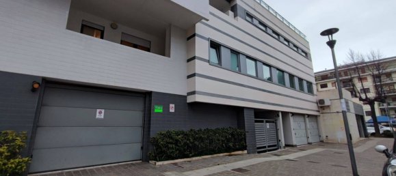15m² Garage in Pescara, Italy No. 85777 7