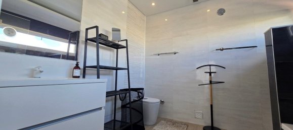 3 bedrooms Apartment in Almada, Portugal No. 99902 15