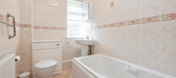 2 bedrooms Maisonette in Bushey, United Kingdom No. 6227 10