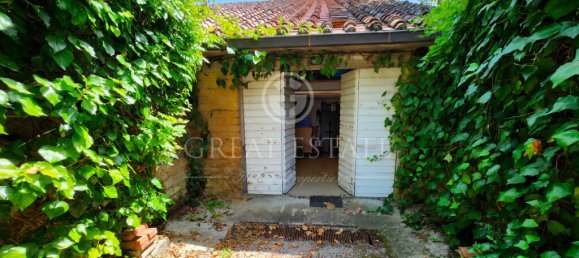 3 bedrooms Villa in Cetona, Italy No. 179450 4