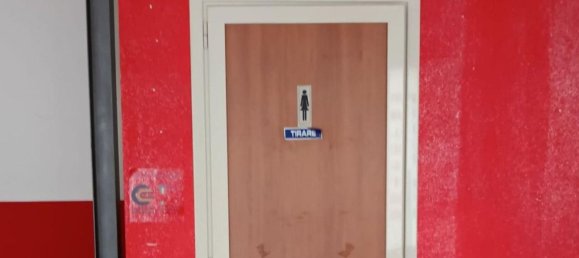 Gewerbliche Immobilie in Alvignano, Italy 260m², Nr. 374892 6