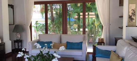 5 bedrooms Villa in Phuket, Thailand No. 379 8