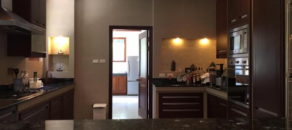 5 bedrooms Villa in Phuket, Thailand No. 379 7